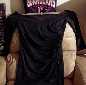 Plus Size off the shoulder black dress